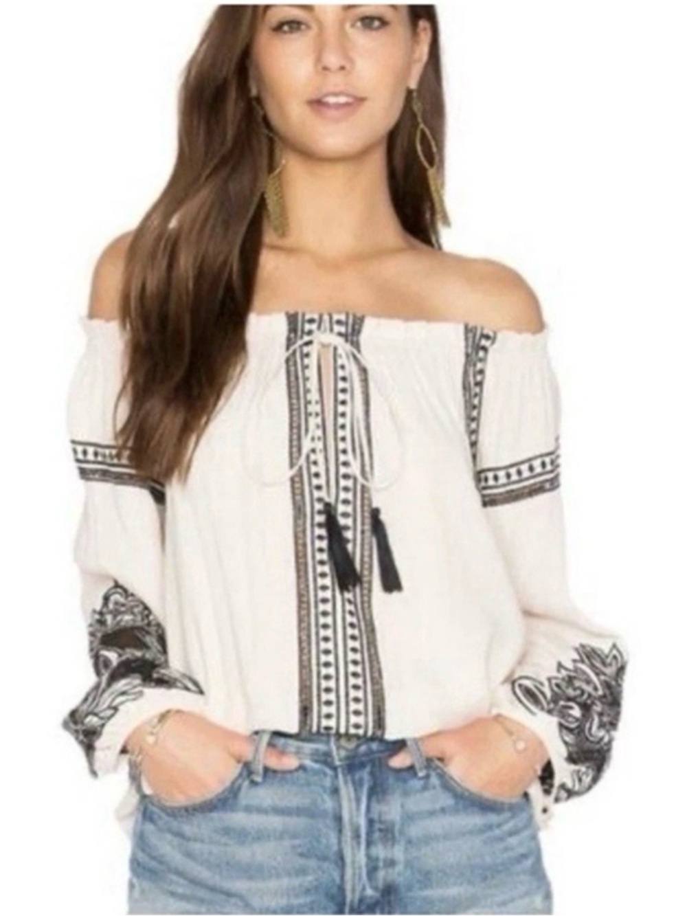 ASTR The Label Women’s Large Off The Shoulder Lace Detail Front Tie Jessa Top